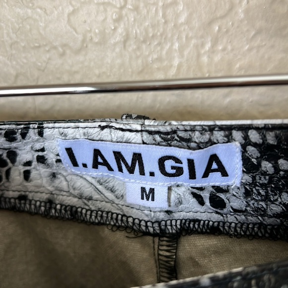 I..AM.GIA faux leather snake print flare pants grey and white - Picture 8 of 11